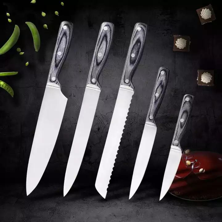 Komplet nožev iz nerjavečega jekla Chef Nož Komplet nožev iz nerjavečega jekla z lesenim ročajem Pakka 